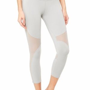 Alo Yoga High-Waist Coast Capri